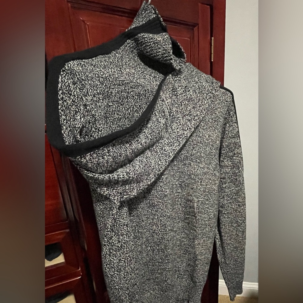 Oversized Stunning Men’s Turtle Neck Sweater